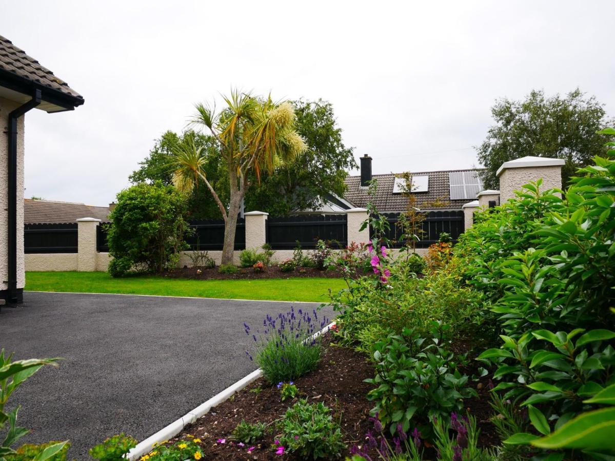 The Avenue Villa Newcastle  Luaran gambar